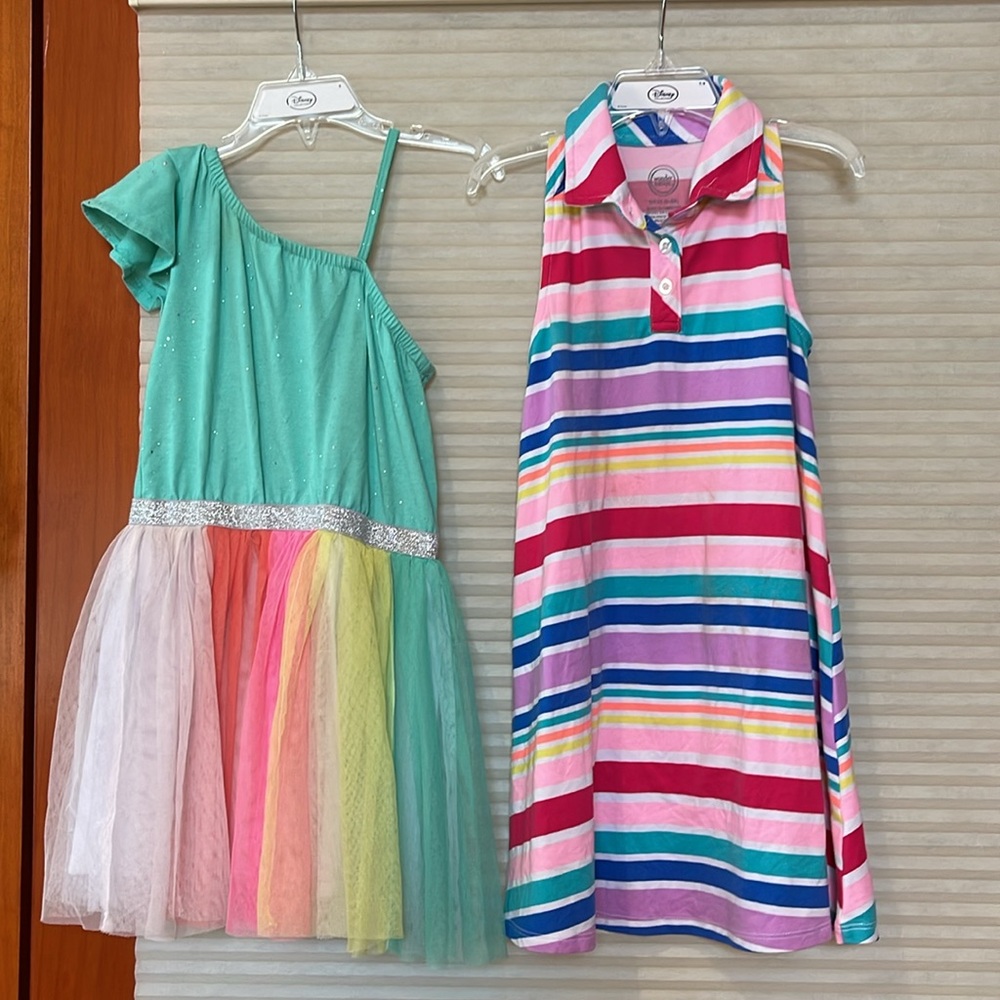 Bundle of four child outfits 3 dresses 1 romper size 4T-5 - Picture 4 of 15